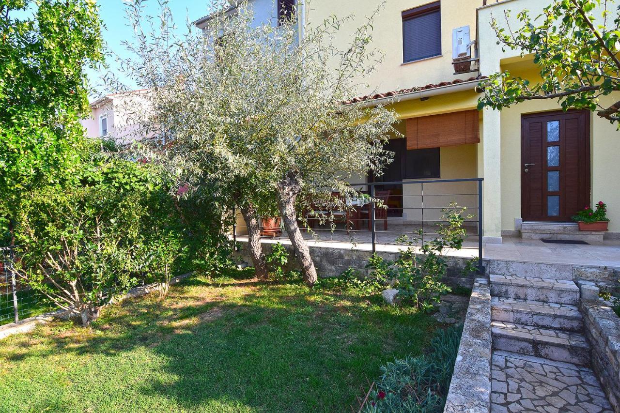 Apartments Bor Medulin Exterior photo